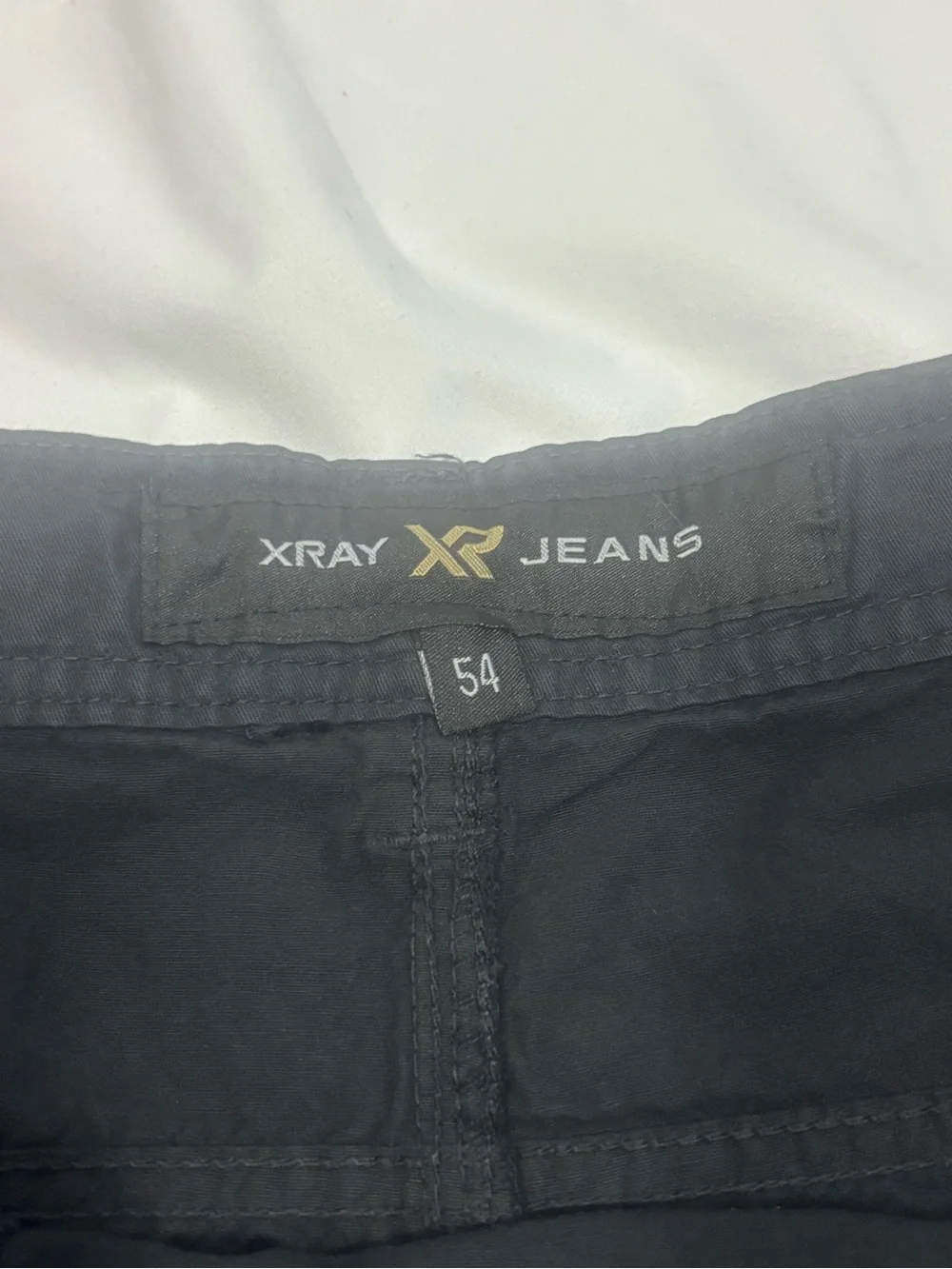 Men’s XRay Belted Double Pockrt Bermuda Cargo Shorts Size 54 NWT